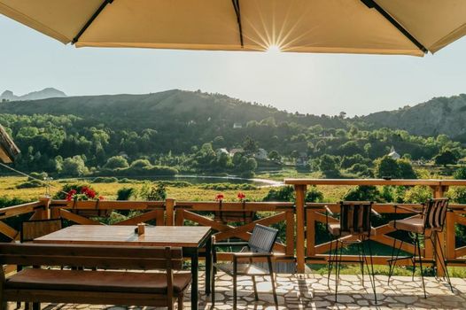 Eco Village Nevidio