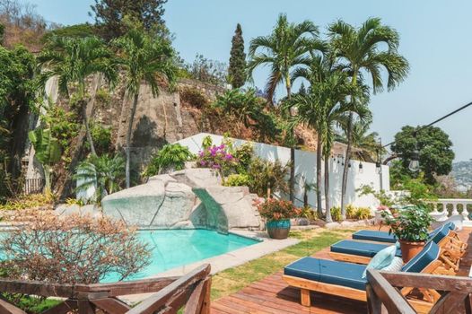 Iguanazu Bed & Breakfast