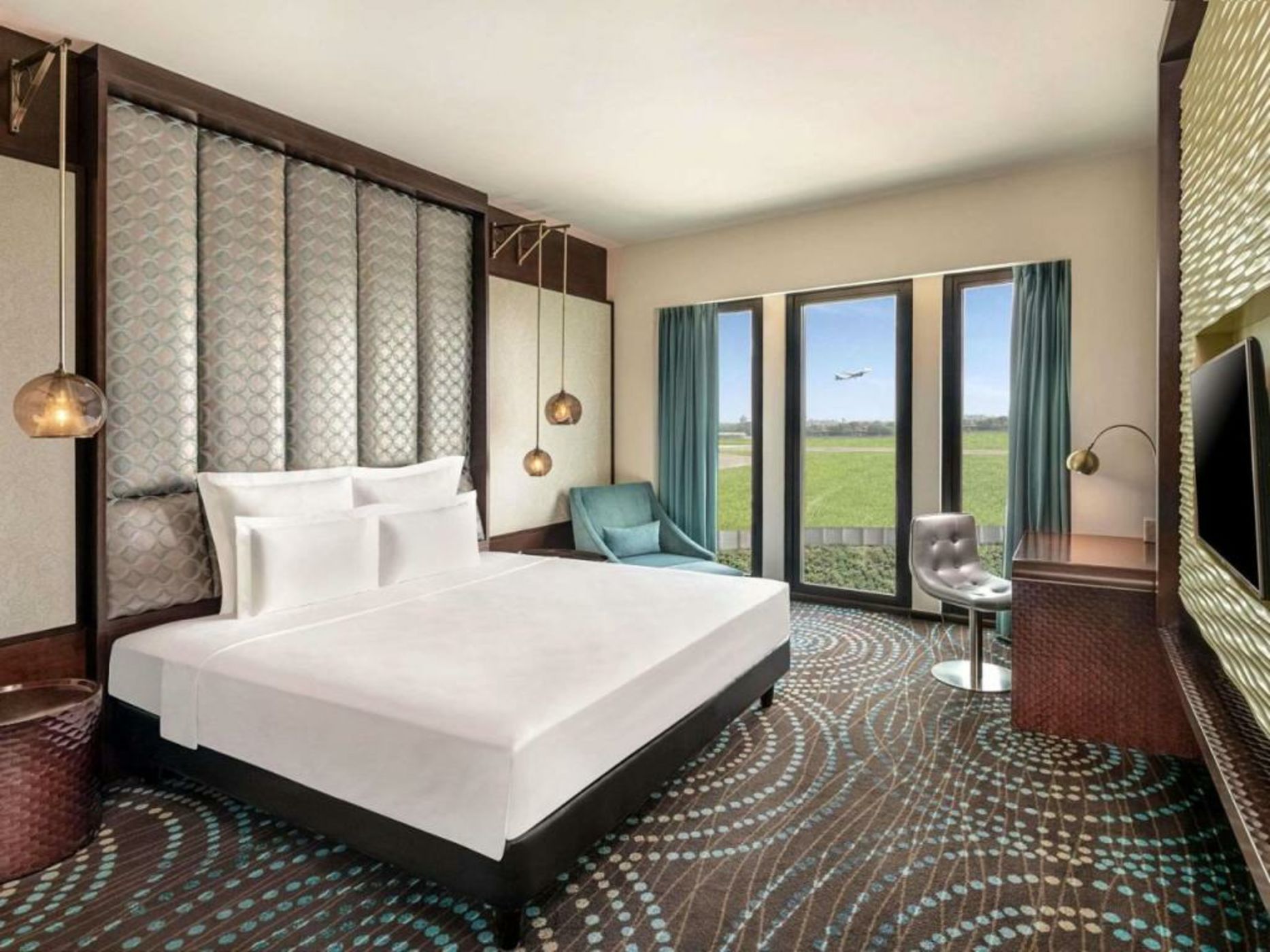 Pullman New Delhi Aerocity