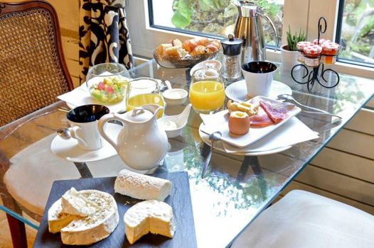 Logis Hotel Restaurant Le Cheval Blanc