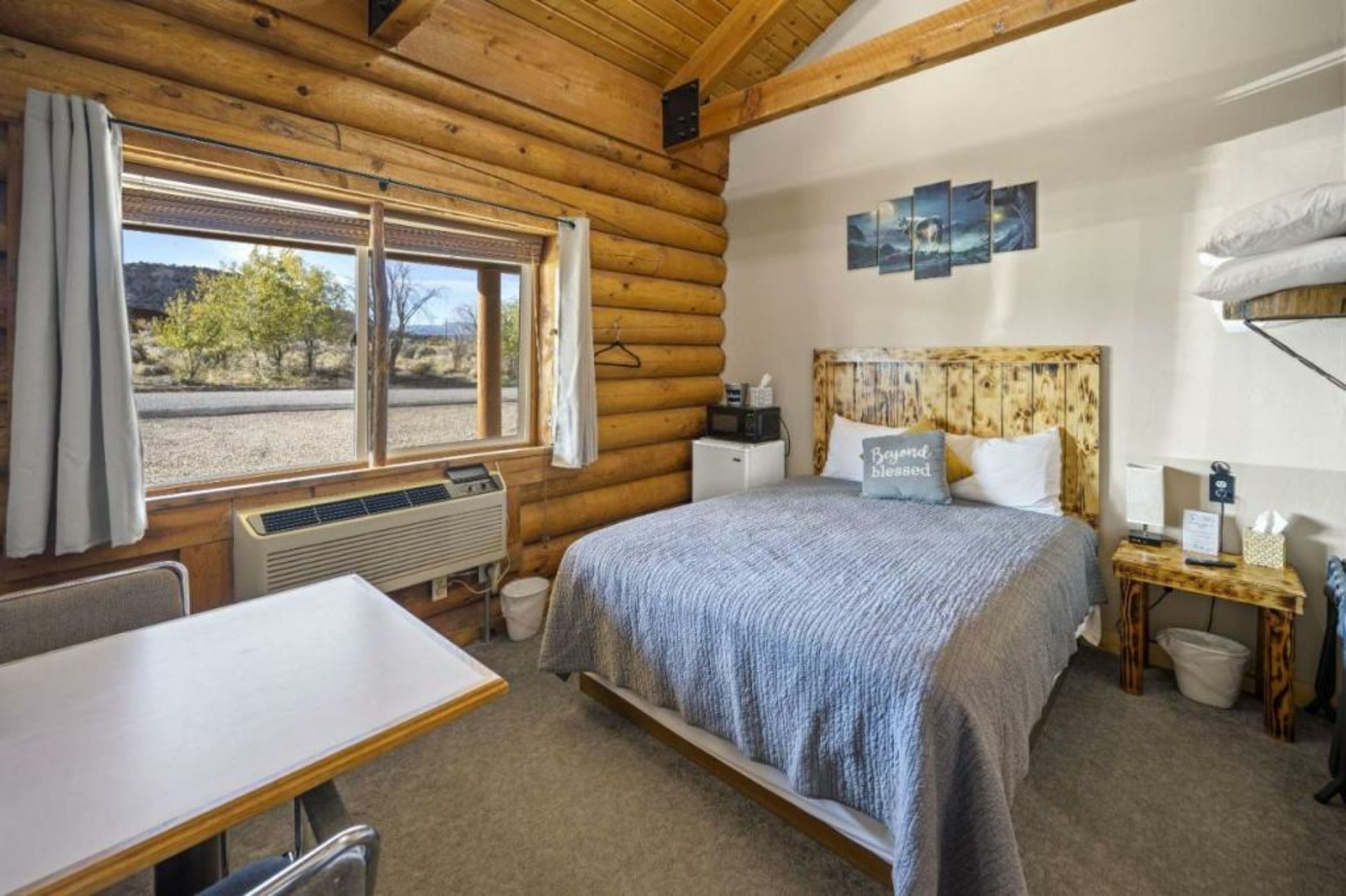 Ponderosa Inn