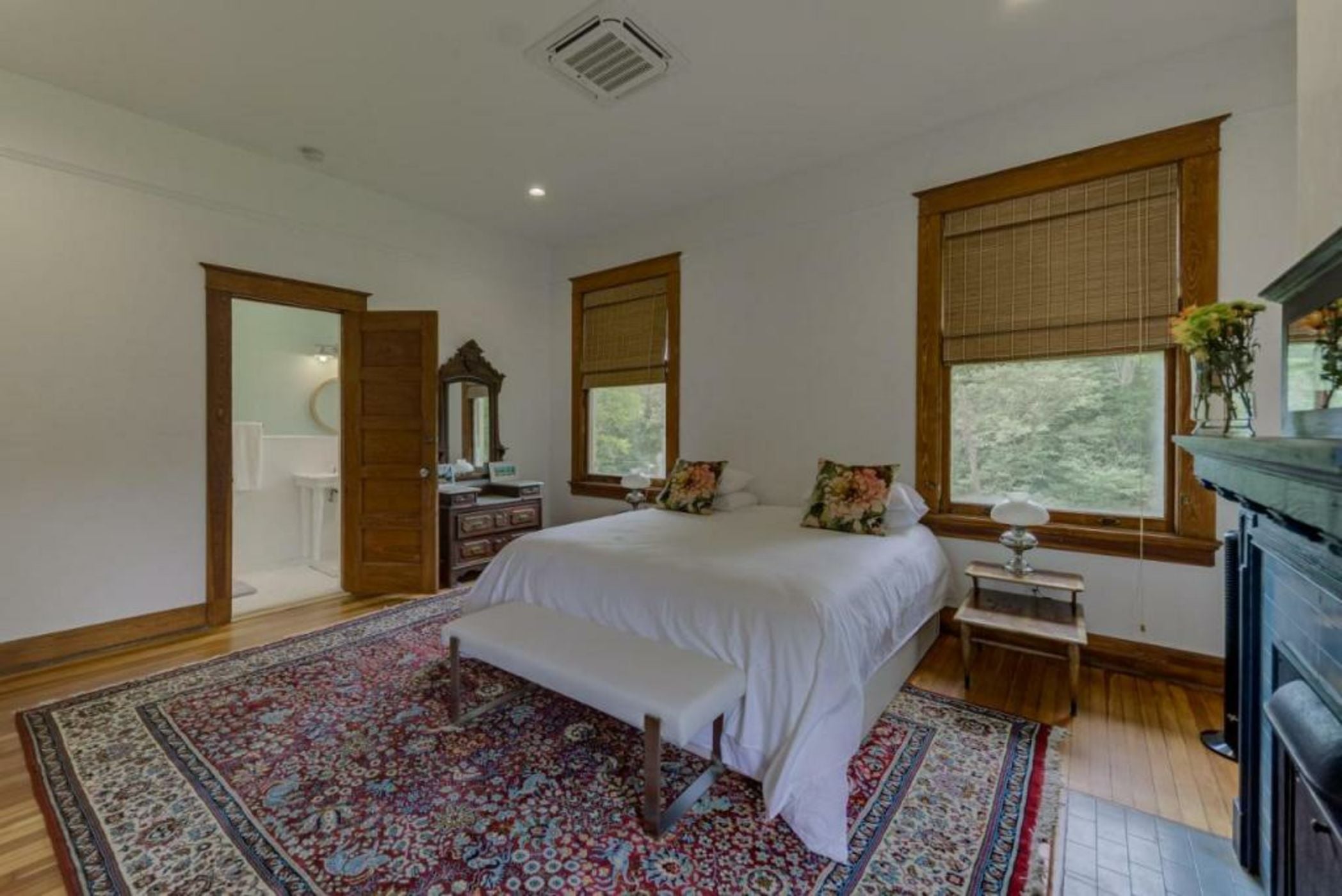 Oak Hall Bed and Breakfast