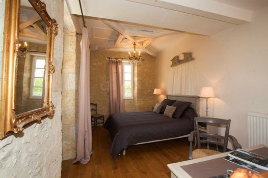 Maison d'hôtes de Charme Les Bruhasses