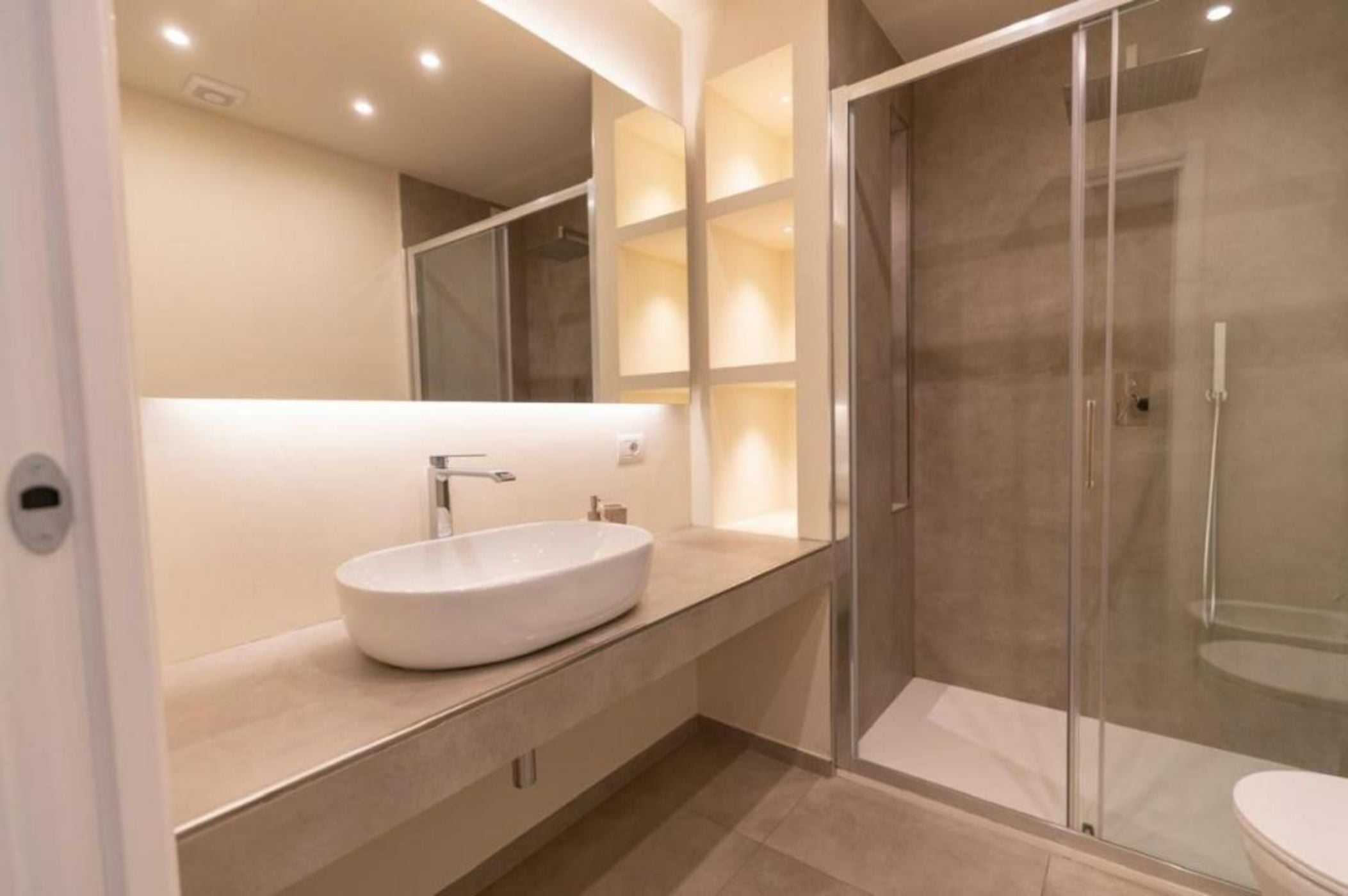 Antares Rooms and Suites
