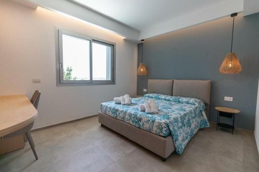 Antares Rooms and Suites