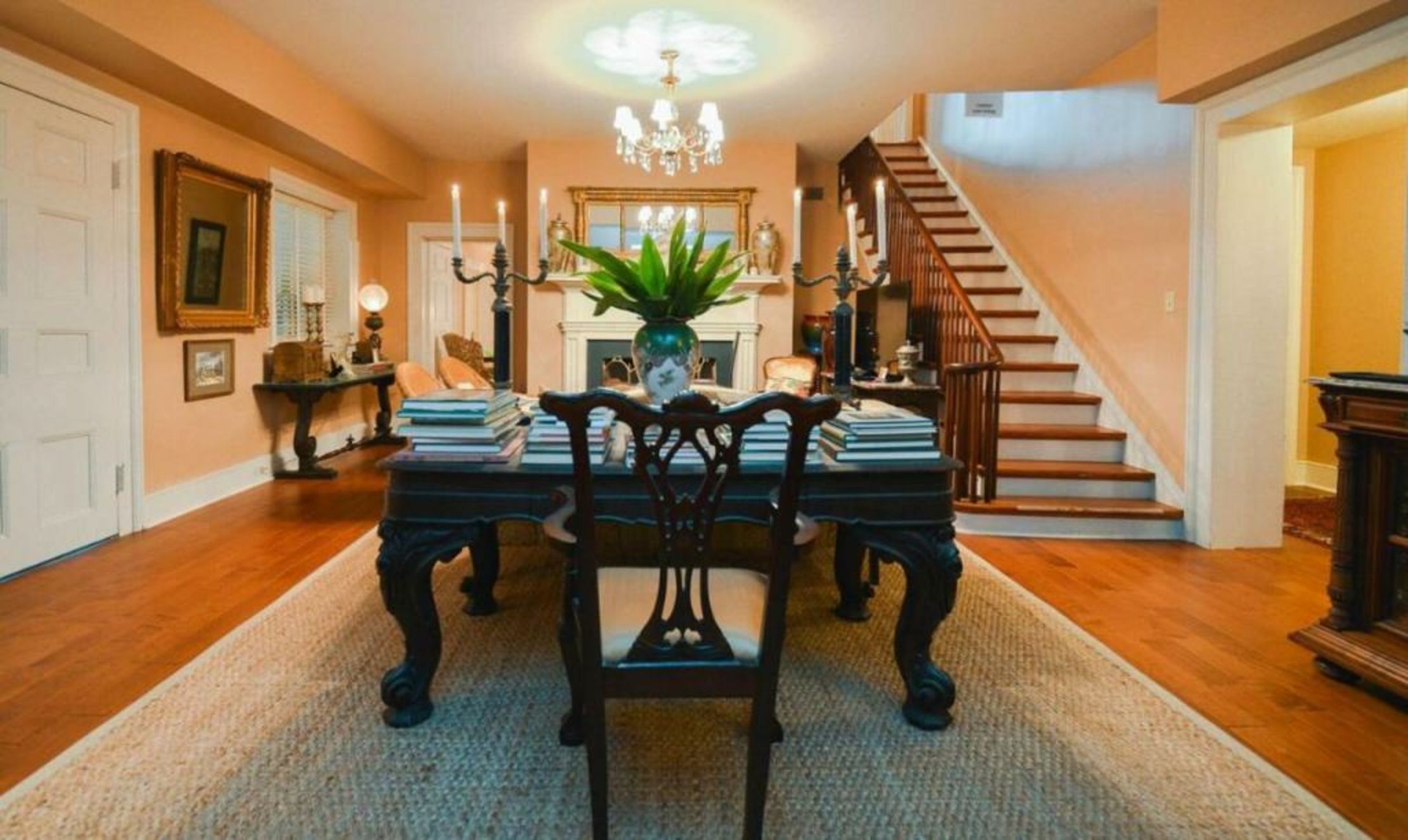 Choctaw Hall Bed & Breakfast