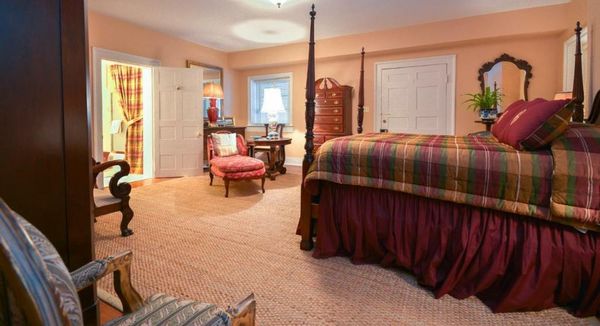 Choctaw Hall Bed & Breakfast