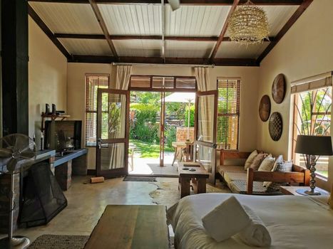 A Hilltop Country Retreat