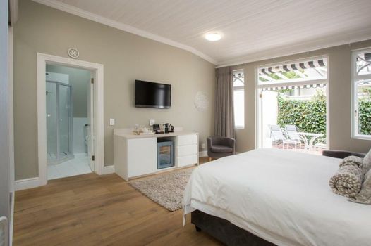 Summerwood Guest House