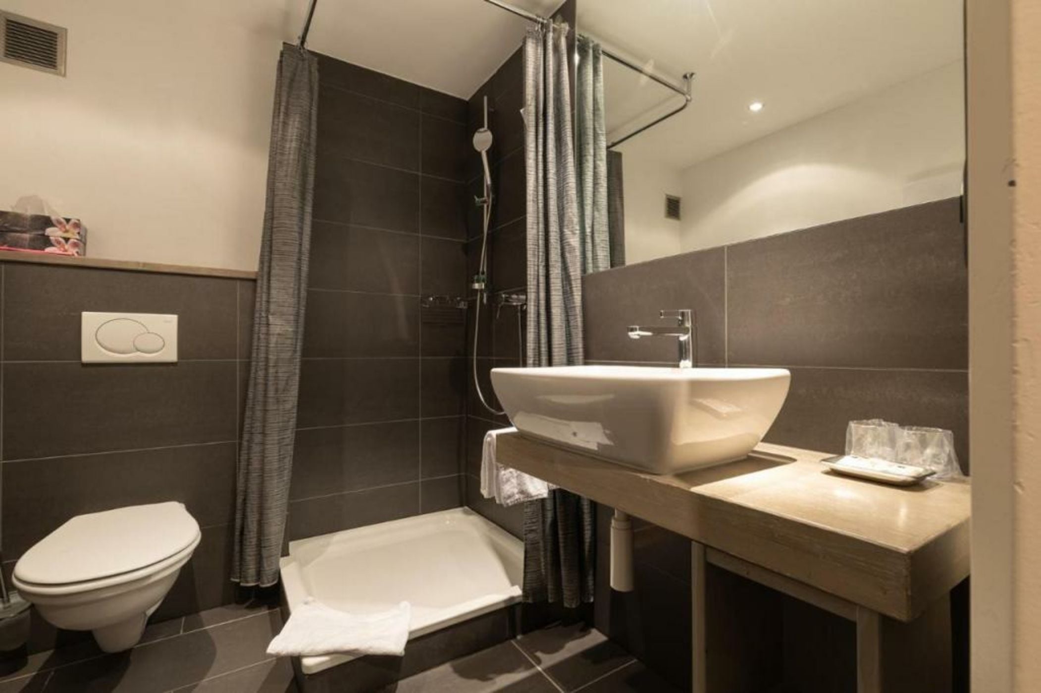 Hotel Central, SPA & LOUNGE BAR