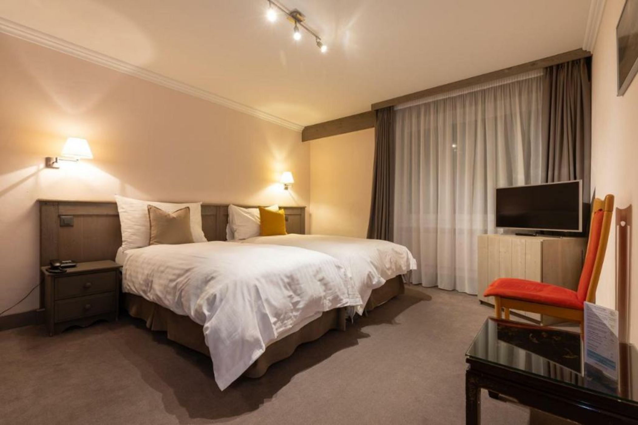 Hotel Central, SPA & LOUNGE BAR