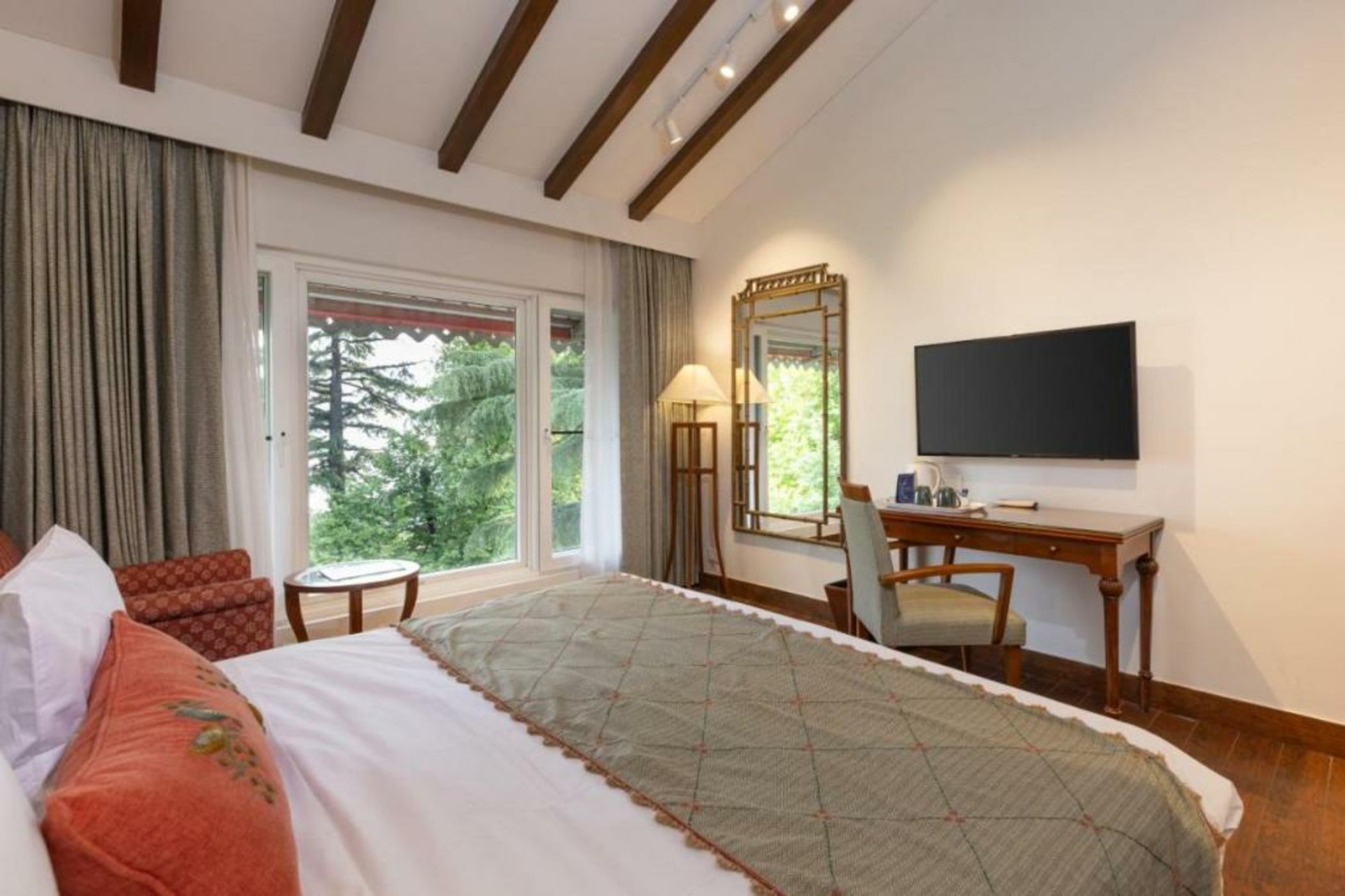 WelcomHeritage Kasmanda Palace