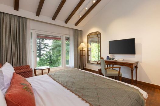 WelcomHeritage Kasmanda Palace