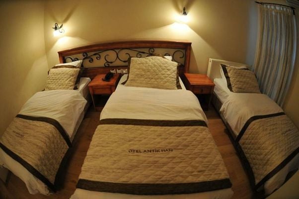 Antikhan Hotel