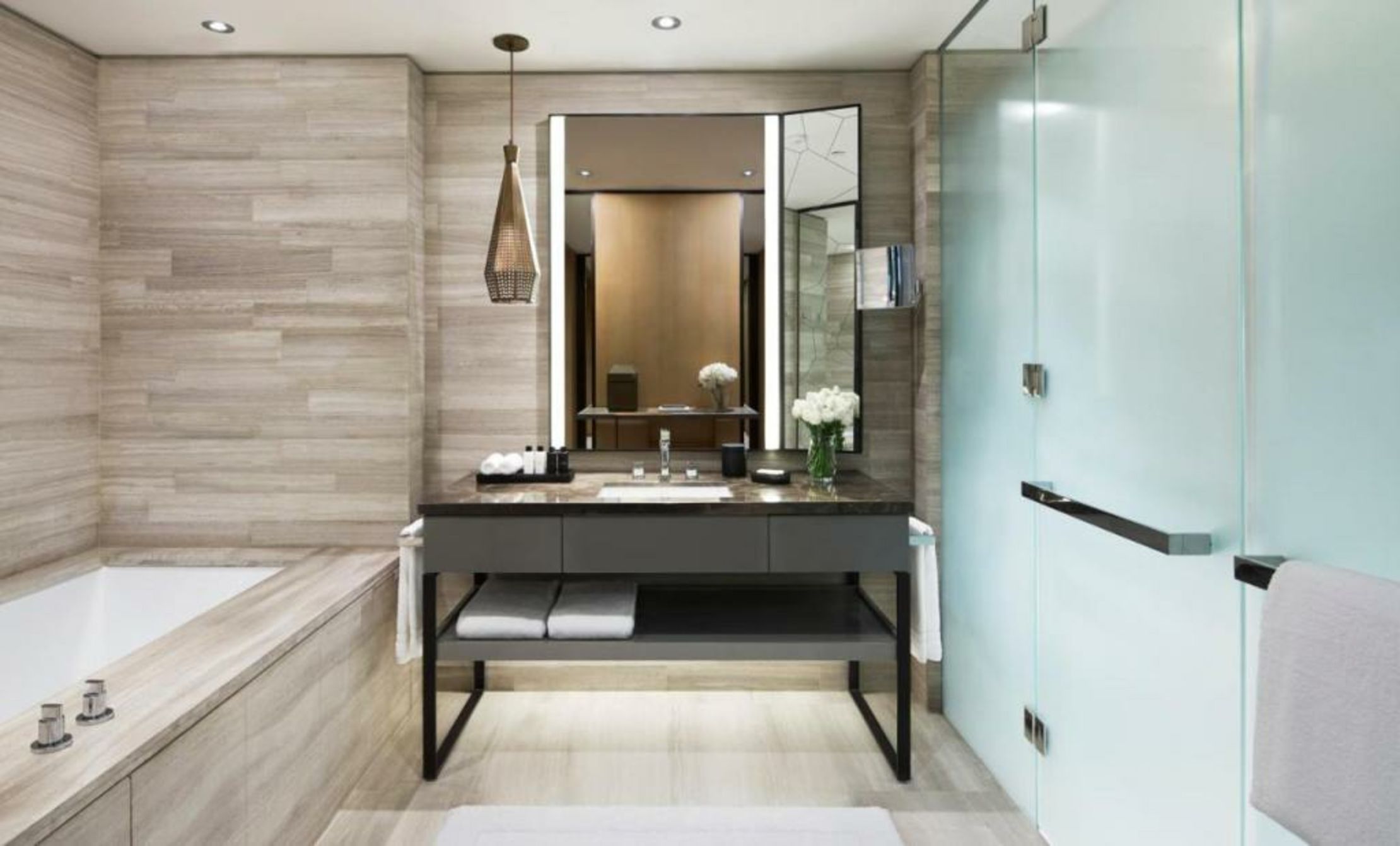 Four Seasons Hotel Bengaluru at Embassy ONE