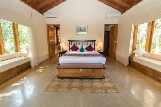 Kings Pavilion Luxury Hotel