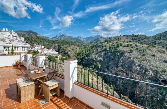 La Perla de Frigiliana Suites & Villa