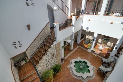 La Perla de Frigiliana Suites & Villa