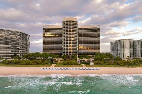 The St. Regis Bal Harbour Resort