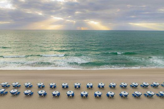 The St. Regis Bal Harbour Resort