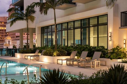 Hotel AKA West Palm