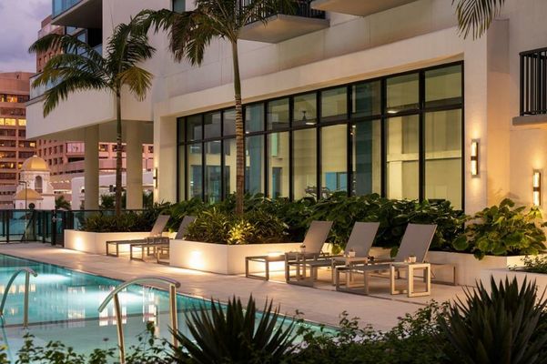 Hotel AKA West Palm