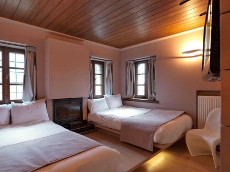 Kipi Suites