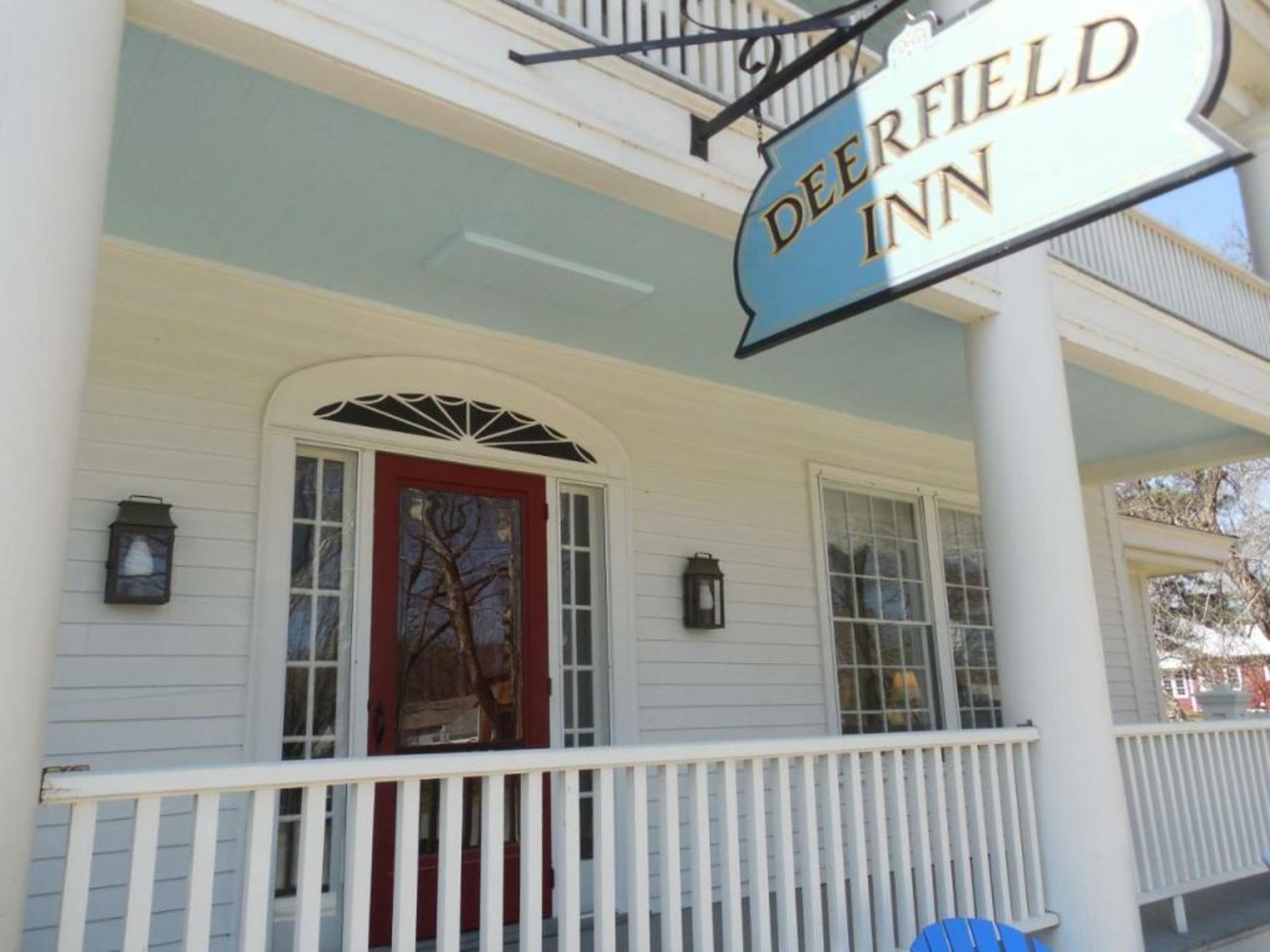 Deerfield Inn