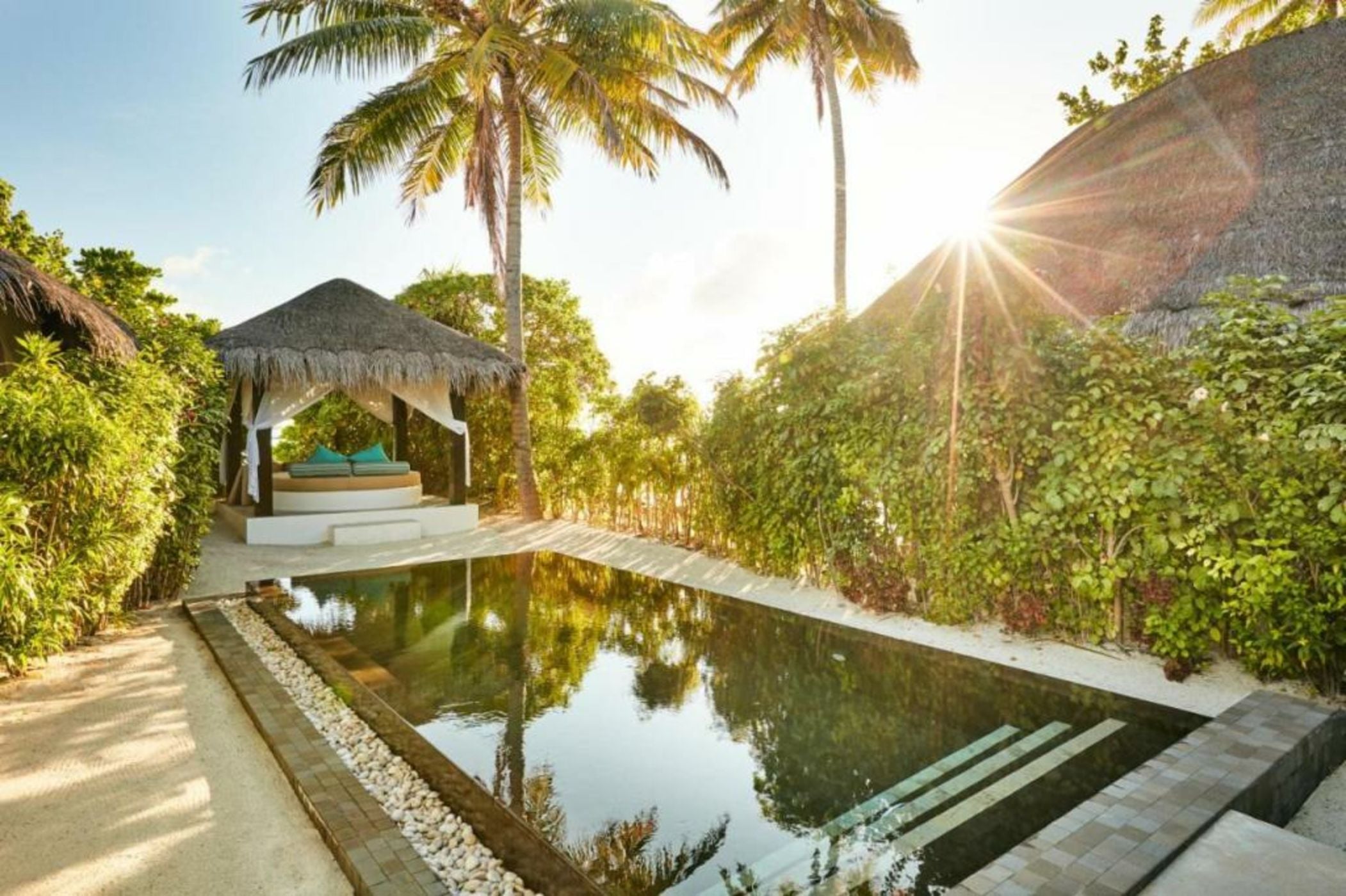 Sun Siyam Iru Fushi with Free Transfer
