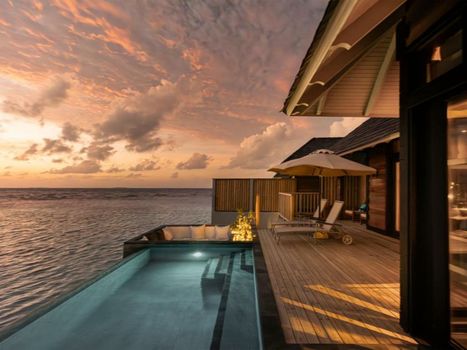 Sun Siyam Iru Fushi with Free Transfer
