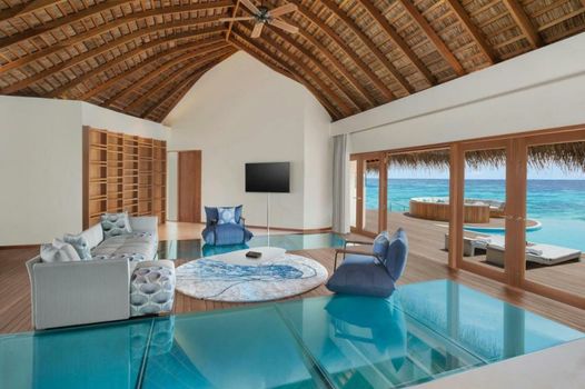 W Maldives