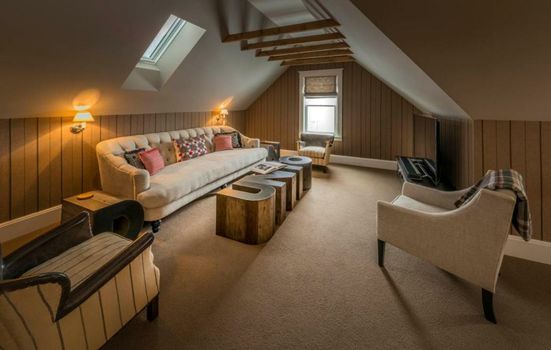 Dunton Town House Hotel