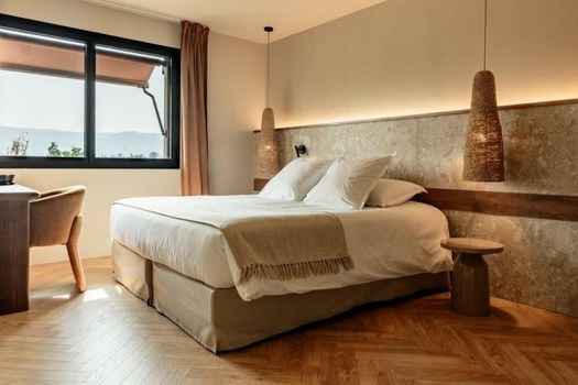 Hotel & Restaurants - Maison Chabran