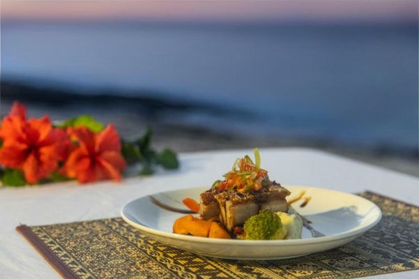 Beachcomber Island Resort