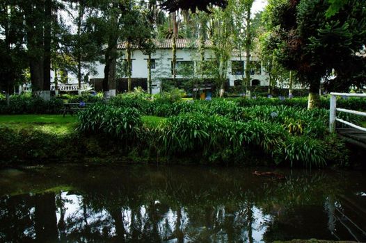 Hostería Hacienda Pinsaqui
