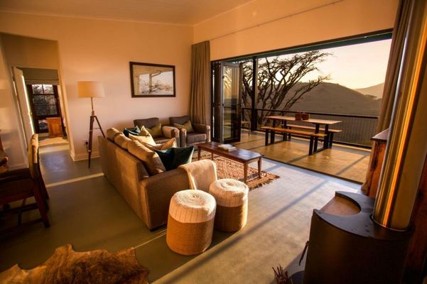 Three Tree Hill Lodge