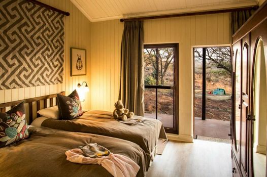 Three Tree Hill Lodge