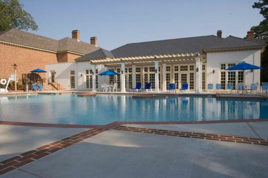 Williamsburg Inn, an official Colonial Williamsburg Hotel