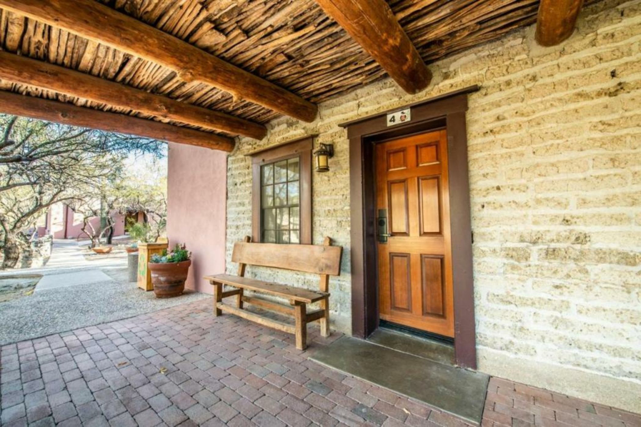 Tanque Verde Guest Ranch