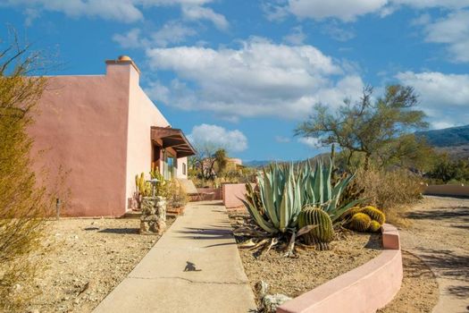 Tanque Verde Guest Ranch