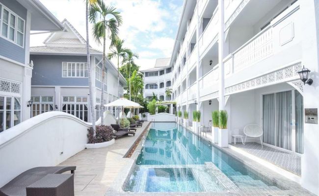Away Chiang Mai Thapae Resort A Vegan Retreat