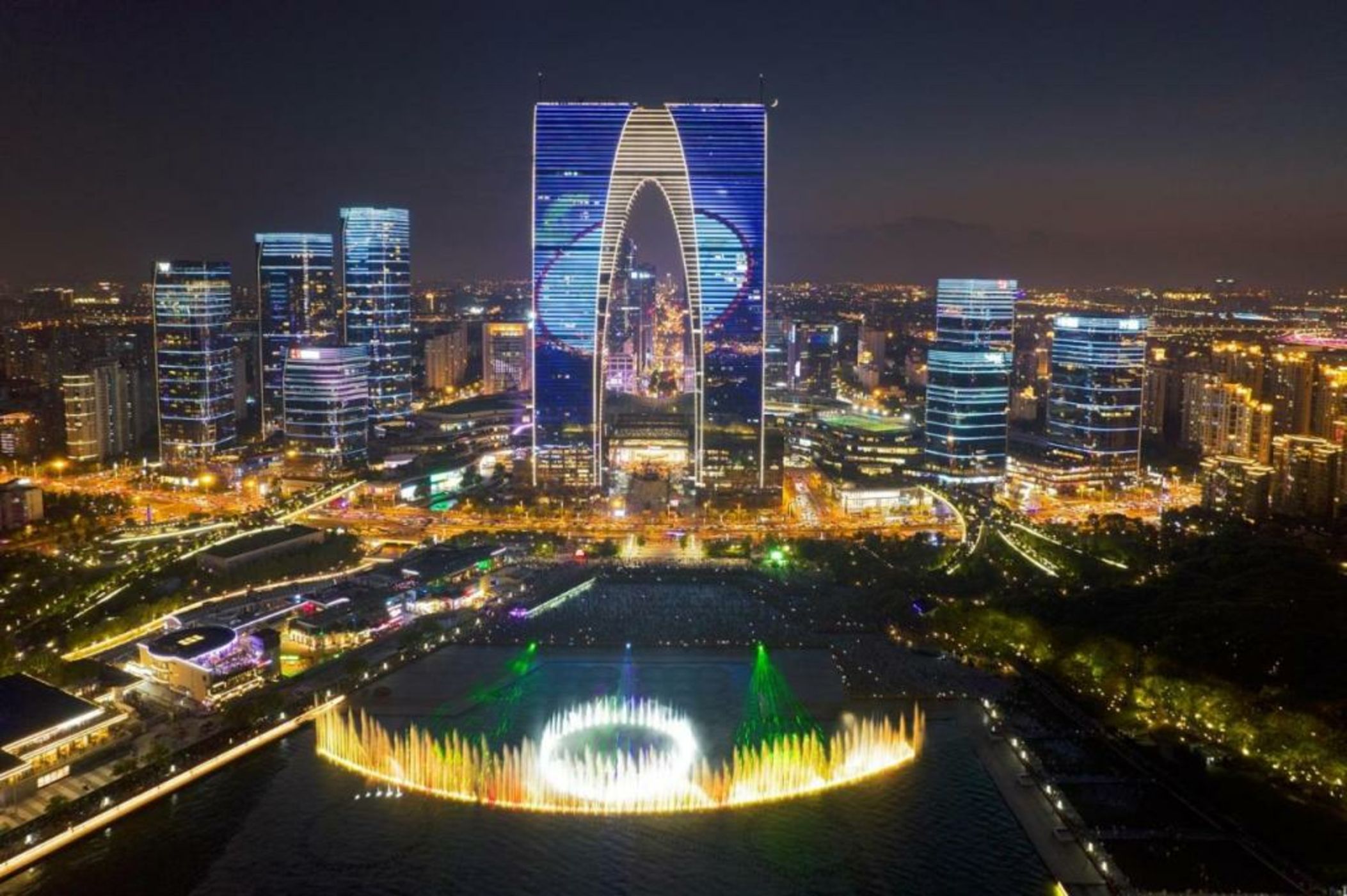 W Suzhou - Jinji Lake
