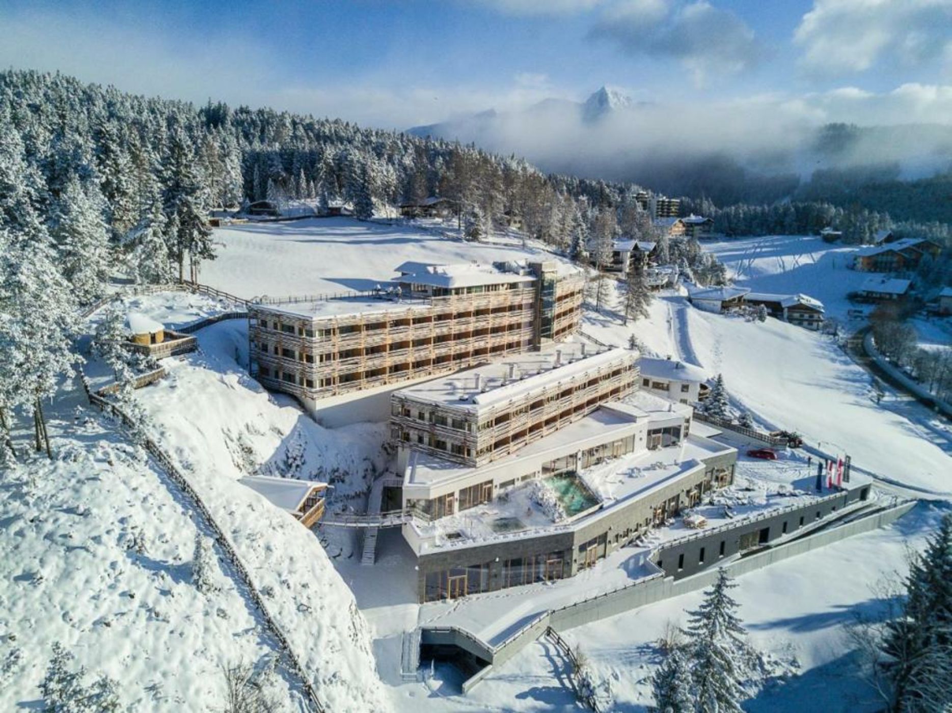 NIDUM - Casual Luxury Hotel