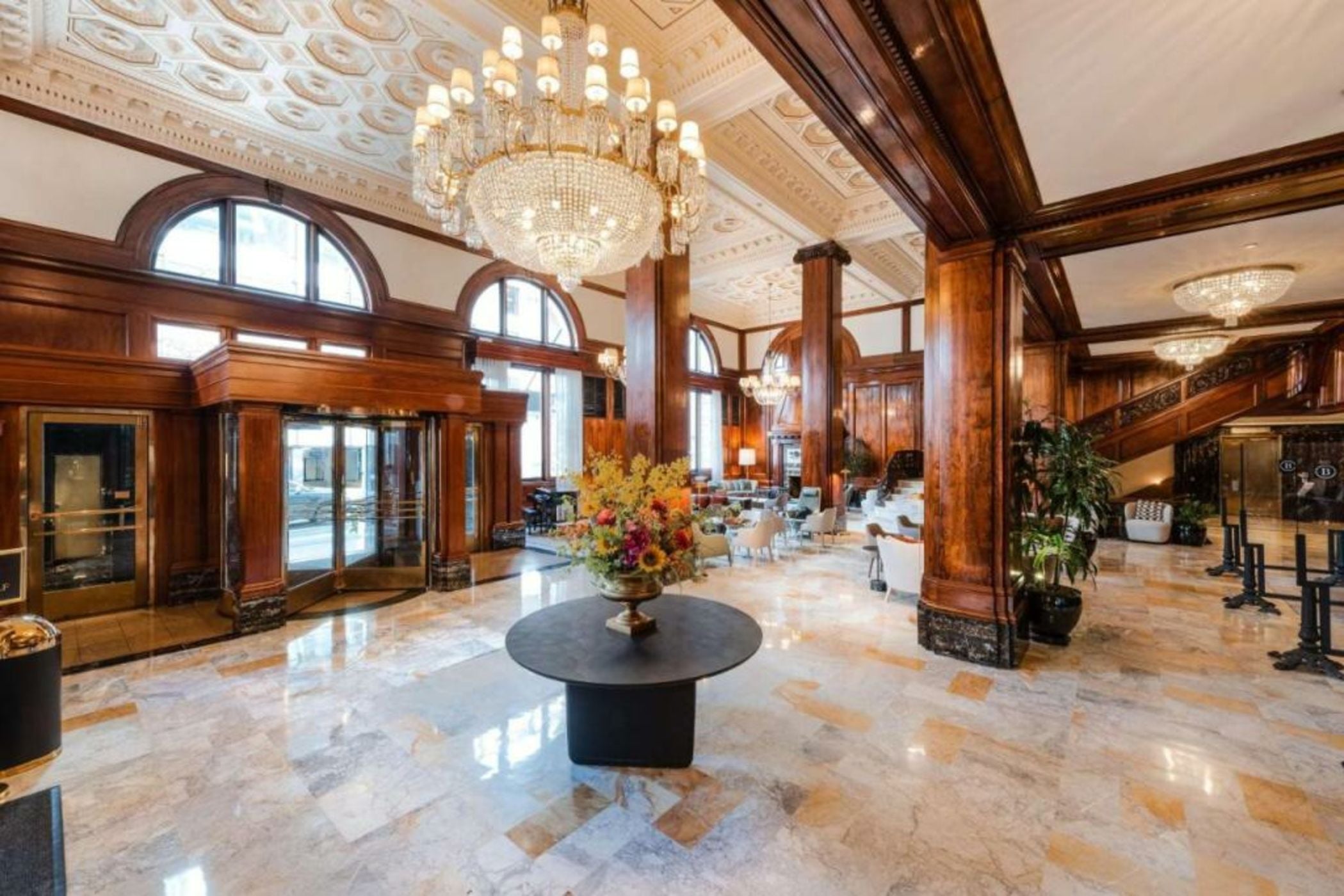 The Benson Portland, Curio Collection by Hilton