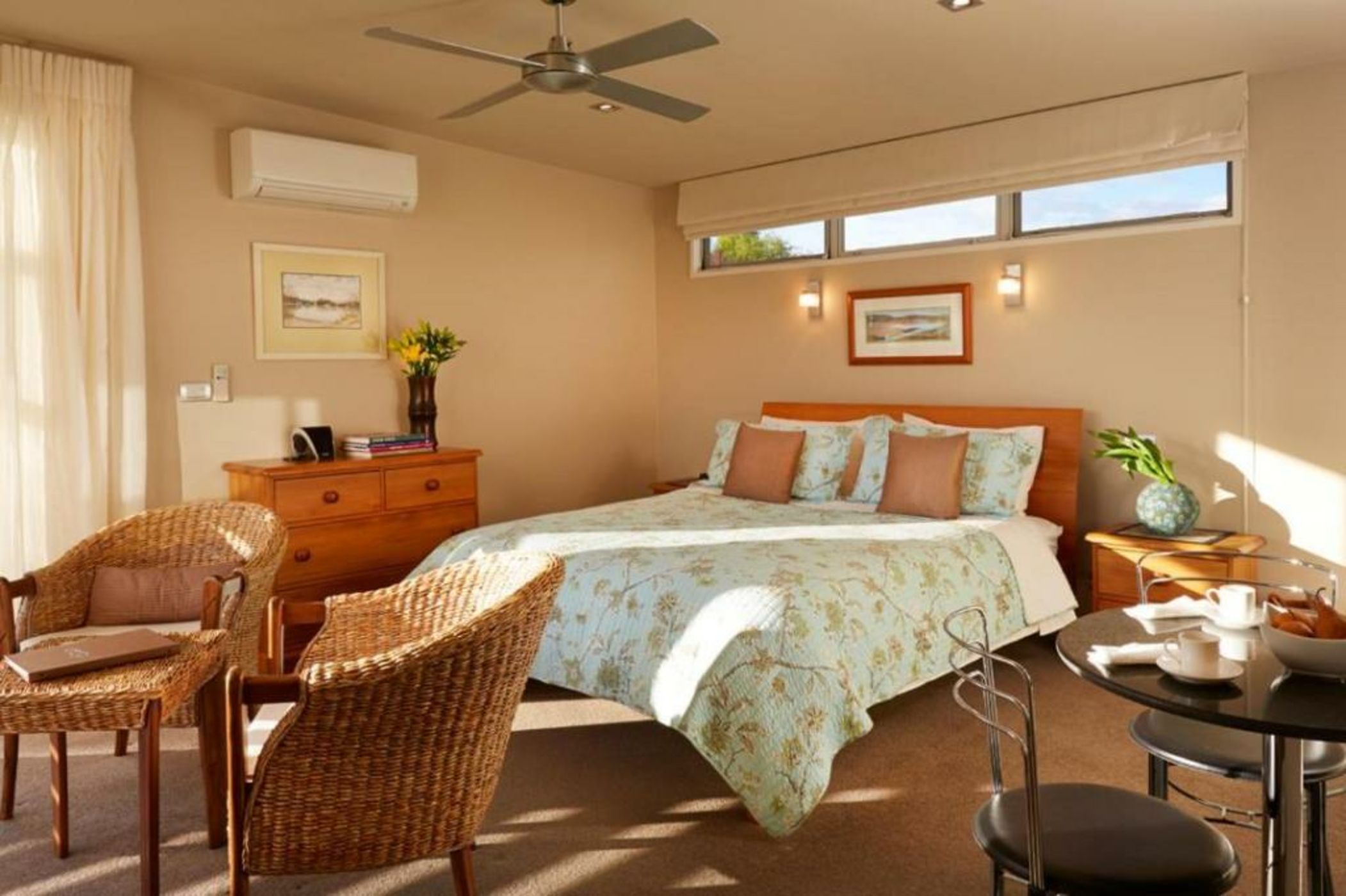 Almyra Waterfront Accommodation