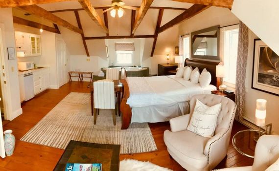 Treadwell Inn