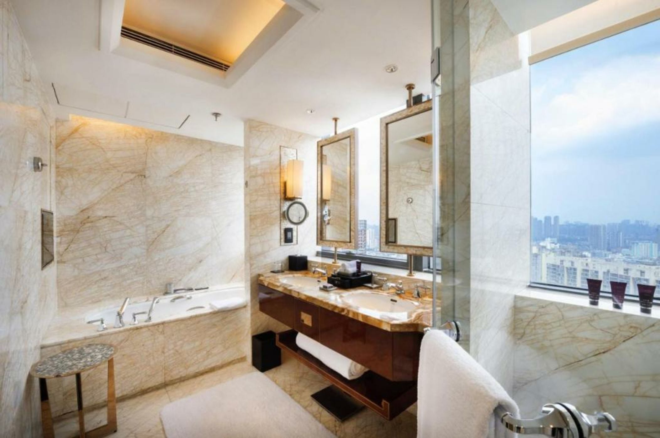 The Ritz-Carlton, Chengdu