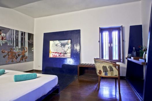 Tanjore Hi Hotel