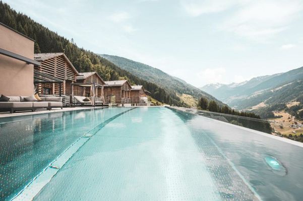 Boutique Hotel und Chalets Bergwiesenglück