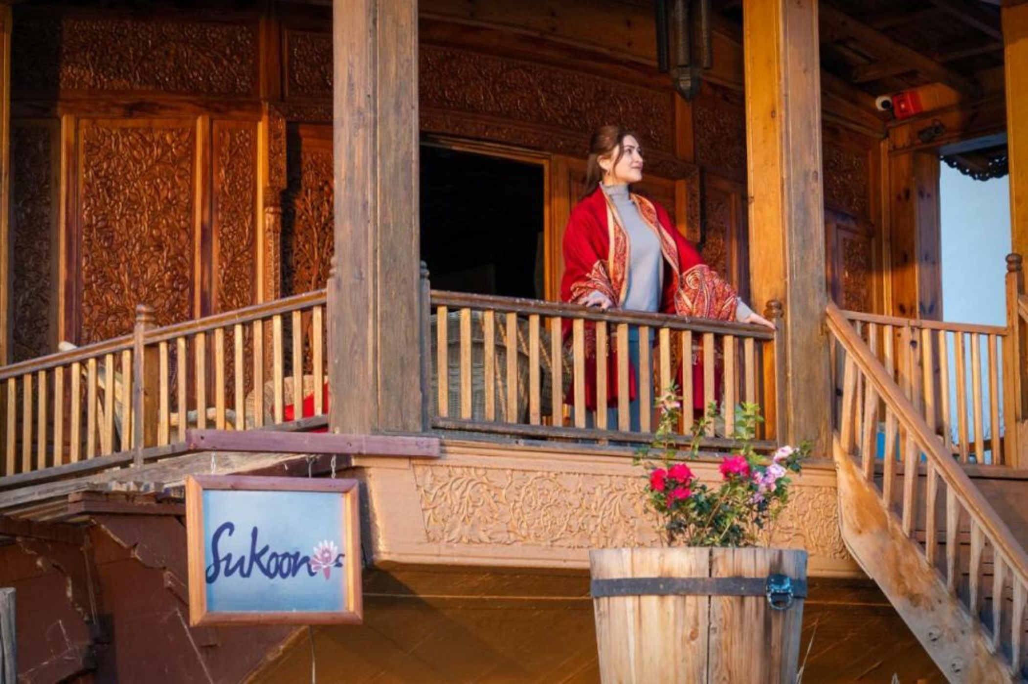 Sukoon Houseboat Dal Lake